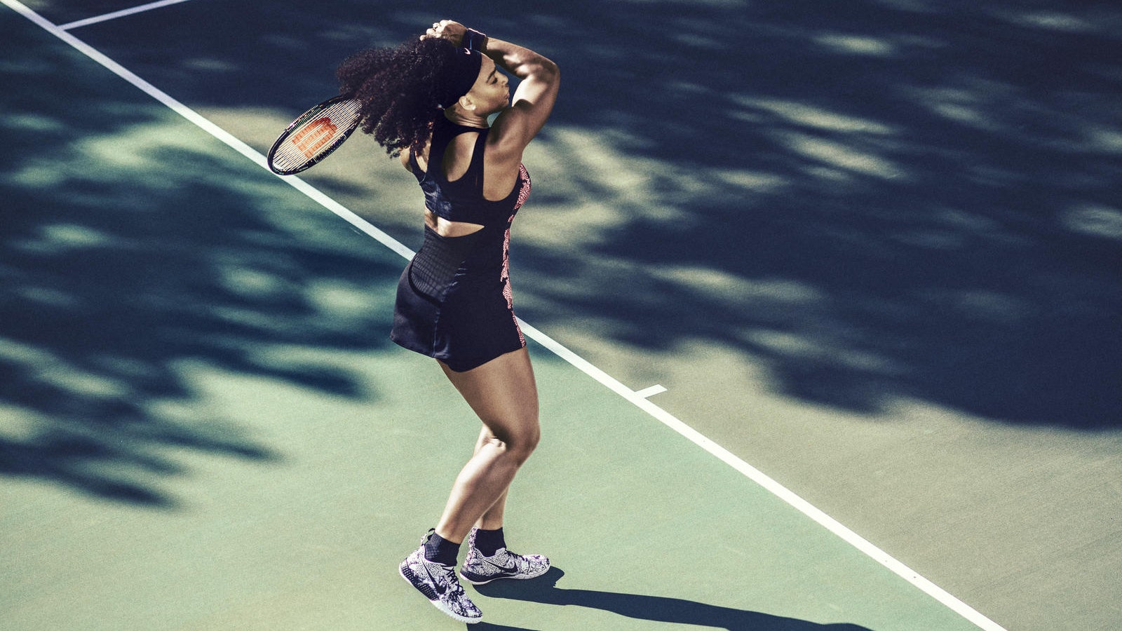 Nữ hoàng quần vợt" Serena Williams cho ra mắt các thiết kế thể thao hợp tác  Nike - Tin Tức Online 24h